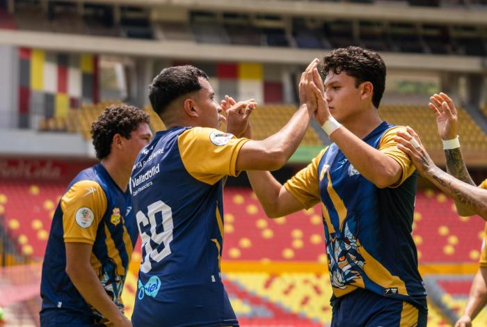 ATLÉTICO MORELIA-UMSNH VARONIL IMPUSO NUEVA MARCA DE PARTIDOS INVICTO