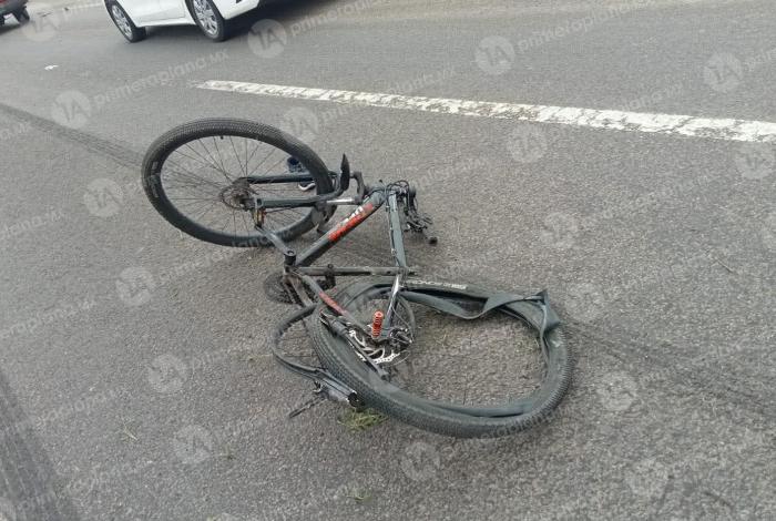 Atr0pellan y mat4n a ciclista en la Moreloa Norte, en Morelia