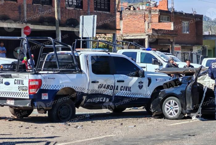 Aumenta cifra de lesi0nados por carambola en Pátzcuaro; seis policías y cuatro civiles