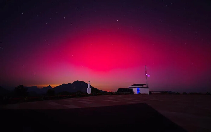 Aurora Boreal adorna el cielo nocturno de México