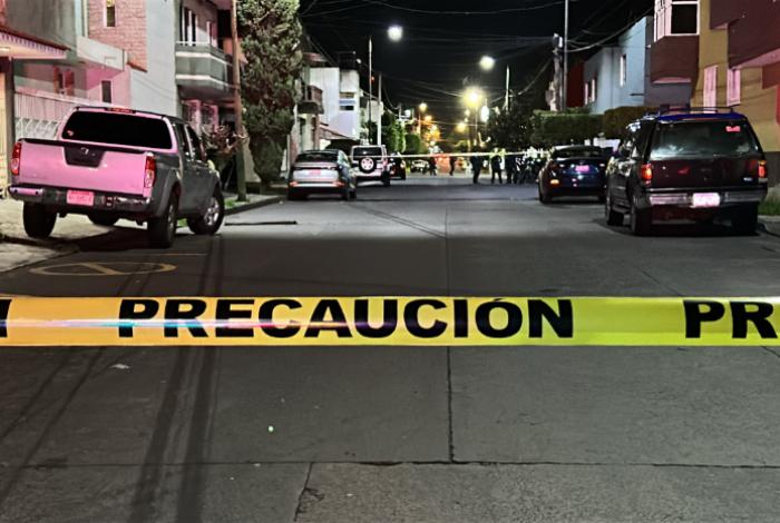 Automovilista es baleado en intento de robo, en Jardines del Cupatitzio Uruapan