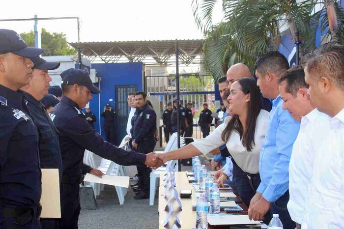 Autoridades Atestiguan Culminación de Curso Intensivo Policial