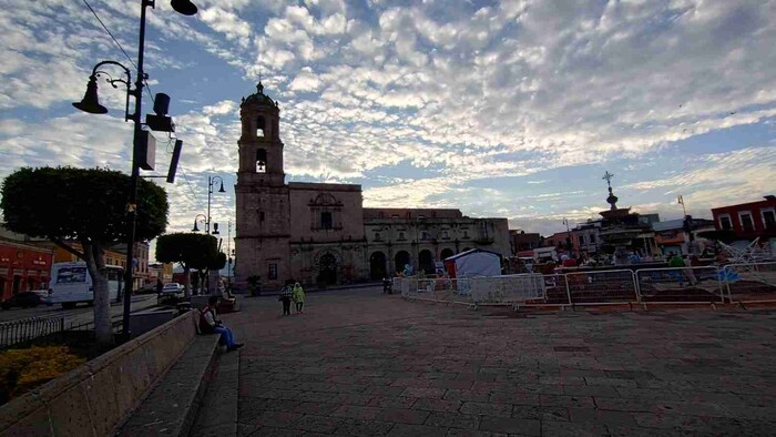 Bajas temperaturas durante el día y la noche se harán presentes, en Morelia