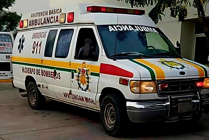 Bale4n a adolescente en Apatzingán, frente a su domicilio