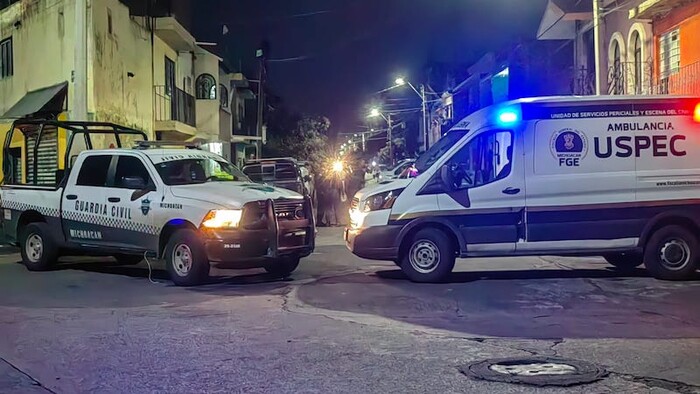 Balean a dos hombres en Las Jacarandas; uno muere