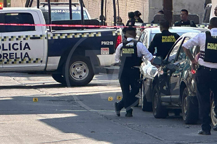 Balean a hombre en la colonia Jardines del Rincón, en Morelia