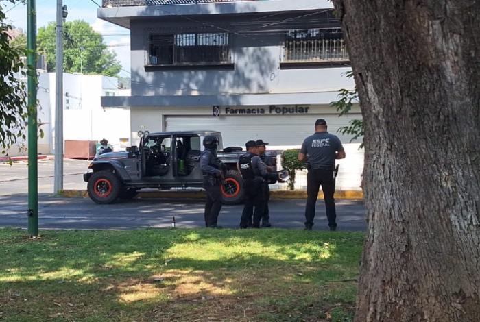Balean a presunto ladrón tras robar una camioneta Jeep en Uruapan