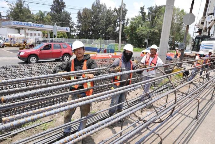 Bedolla arranca construcción de paso superior vial en el libramiento de Morelia