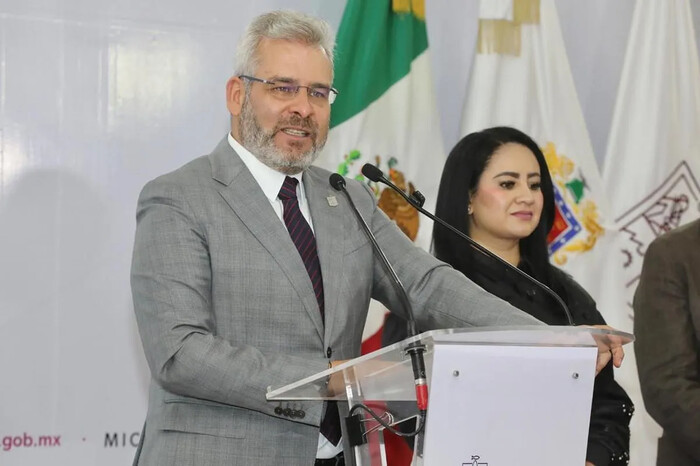 Bedolla confirma adhesión de extranjeros en cárteles del narco que operan en Michoacán