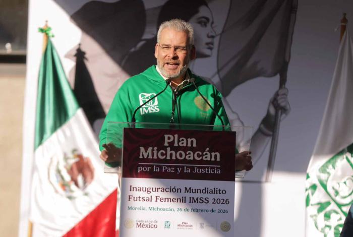Bedolla da patada inicial al Mundialito Futsal Femenil para cazar talentos en Michoacán