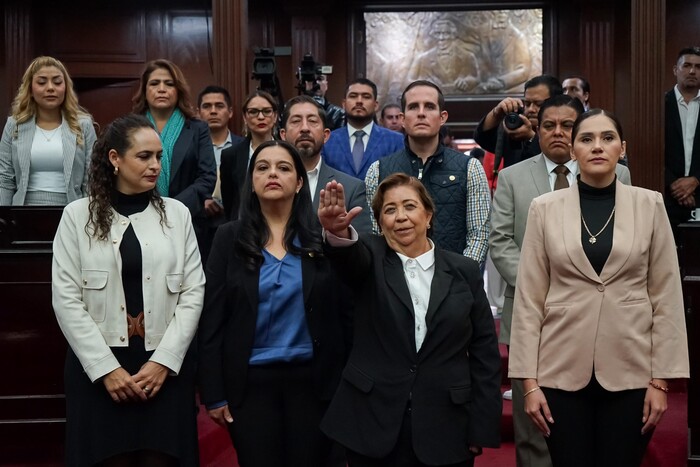 Blanca Ibarra toma protesta como alcaldesa sustituta de Cotija