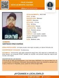 Bloquean carreteras en Pátzcuaro, exigen la aparición de Santiago Cruz Dueñas