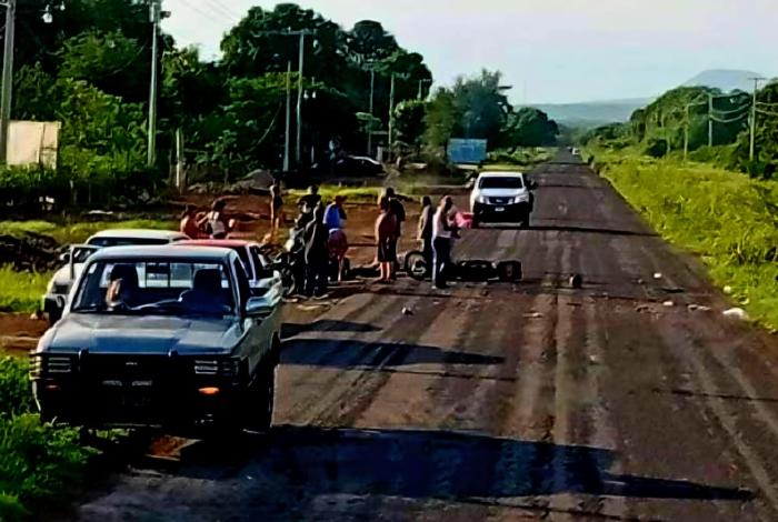 Buenavista: aparatoso choque entre dos motos deja un adulto mayor sin vida