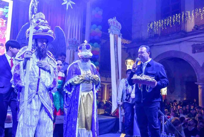 Cabalgata de Reyes Magos 2026 en Pátzcuaro: ¡todo un éxito! Miles de niñas y niños vivieron una noche mágica