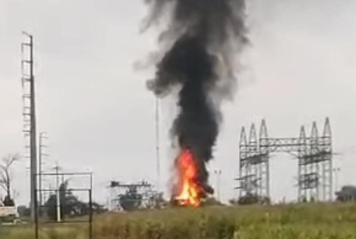 Caída de un rayo en CFE de Maravatío provoca incendio