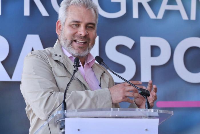 Cancelará Bedolla concierto de ‘Hermanos Jiménez’ en Taretan por narco corridos