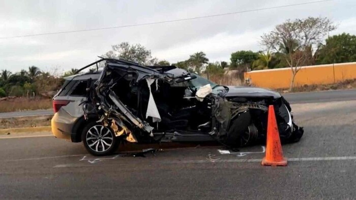 Candidato a gobernador de Yucatán sufre accidente y se salva de milagro