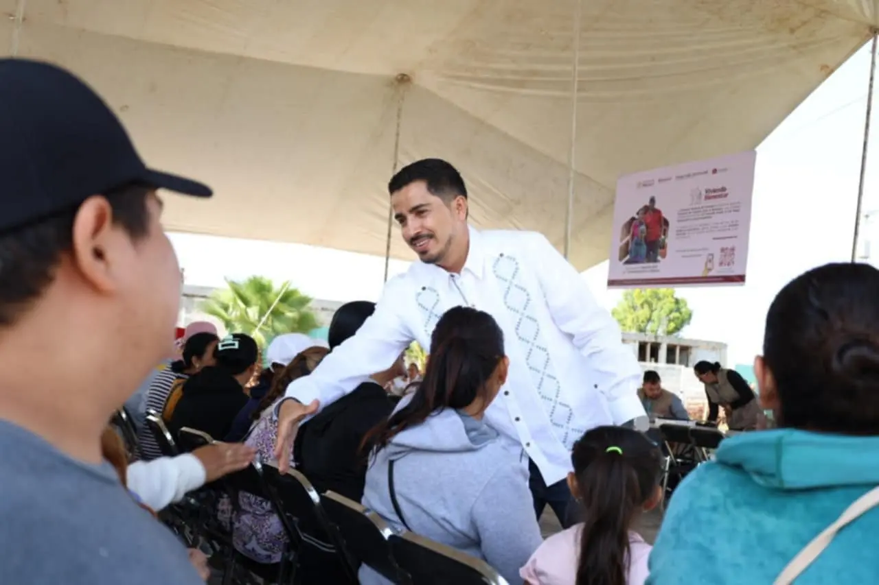 Caos, confrontación y acusaciones: el fallido primer informe de Gabriel Molinero en Charo