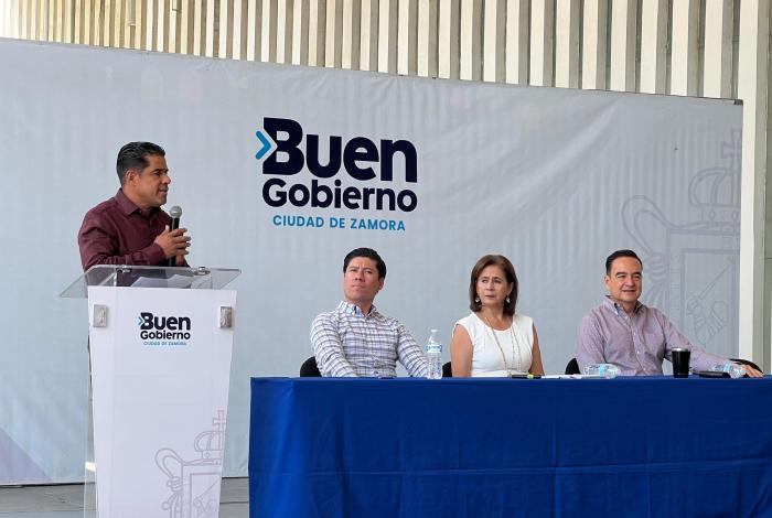 Capacita Cedemun a municipios michoacanos en armonización de bandos y reglamentos