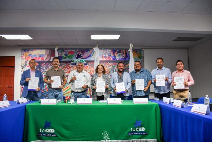 Capacitación y profesionalismo para servir mejor a Pátzcuaro: Julio Arreola