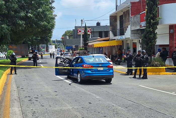 Captan en video ataque a balazos cerca de la Presidencia Municipal de Uruapan