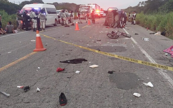 Caravana de migrantes es arrollada en Oaxaca