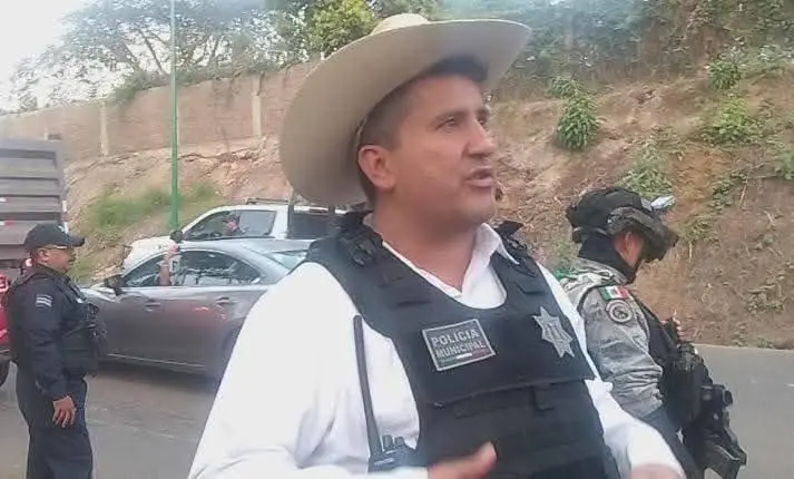 Carlos Manzo difunde miedo entre la población de Uruapan tras captura de líderes delincuenciales