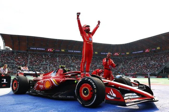 Carlos Sainz conquista el Gran Premio de México