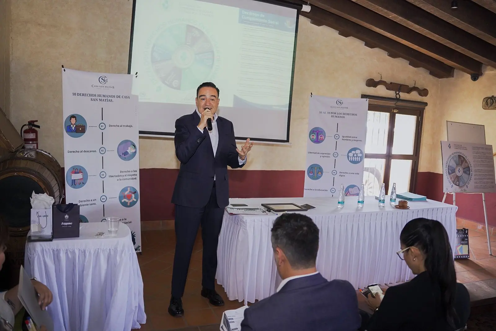 Carlos Soto reafirma compromiso de Zamora con los derechos humanos y el cumplimiento social