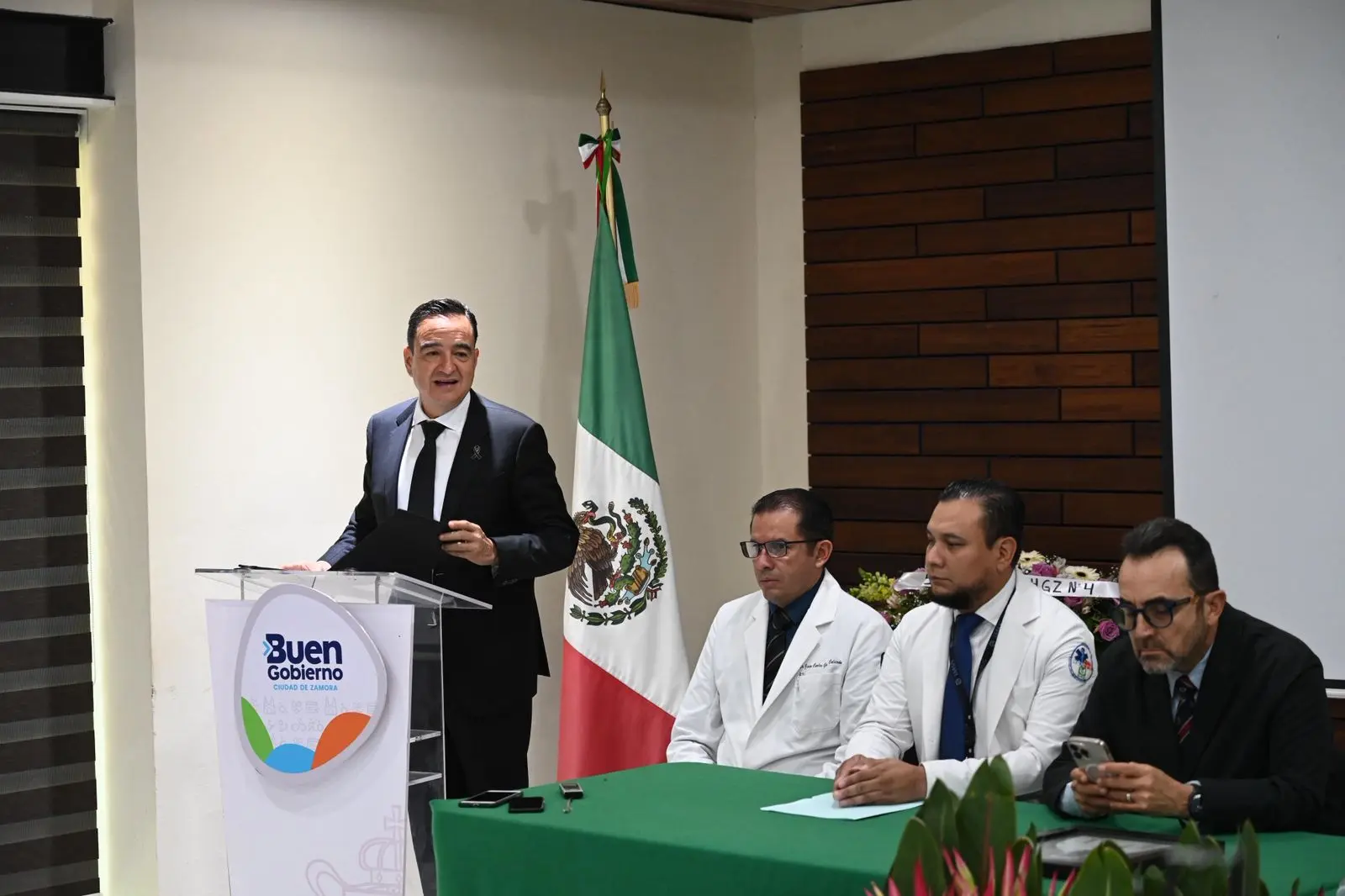 Carlos Soto reconoce el papel histórico y social del IMSS en Zamora durante el 54 aniversario del HGZ No. 4