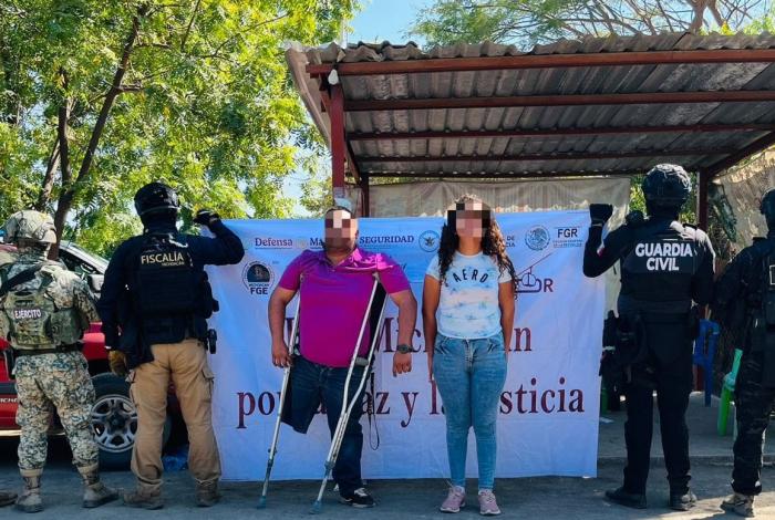 Catea FGE dos inmuebles en el Tianguis Limonero de Múgica; hay tres detenidos