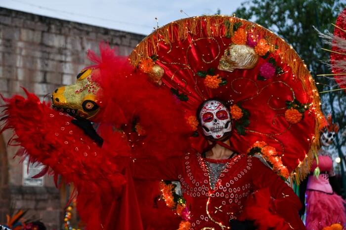 Catrinas y Catrines: muerte, belleza y amor