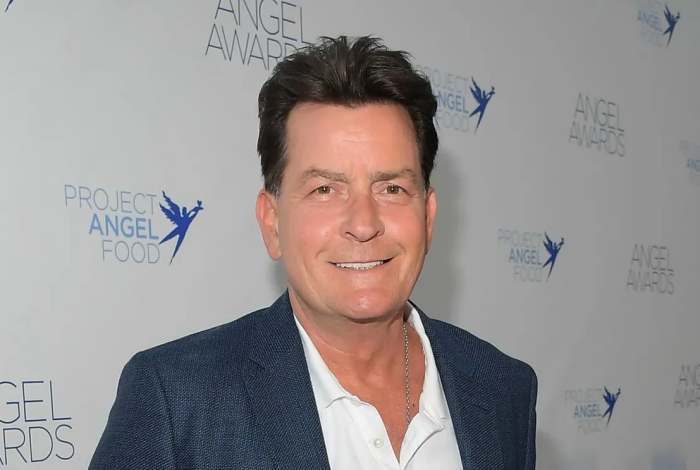 Charlie Sheen confiesa una década de celibato