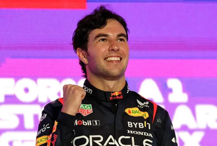 'Checo' Pérez y Valtteri Bottas, pilotos confirmados de Cadillac para 2026