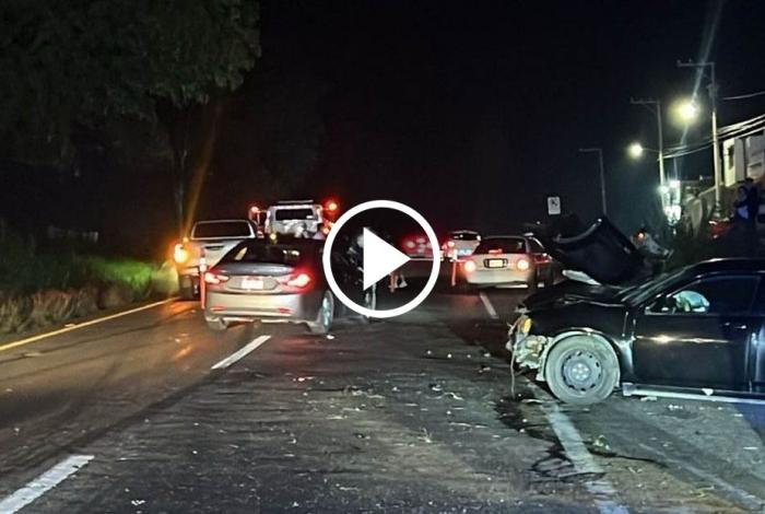 Choqu3 múltiple en la Morelia-Pátzcuaro deja una adulta mayor herida