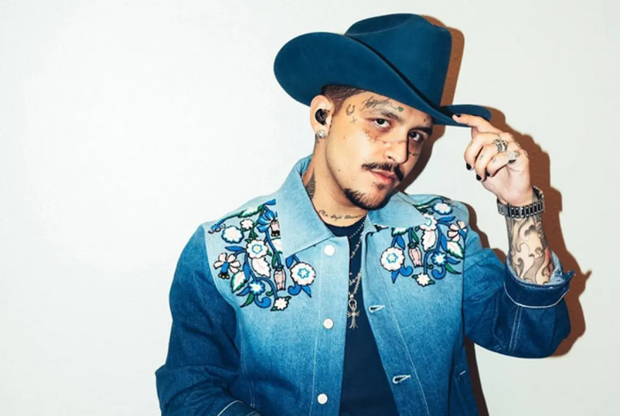 Christian Nodal gana demanda en Colombia y reclama pago