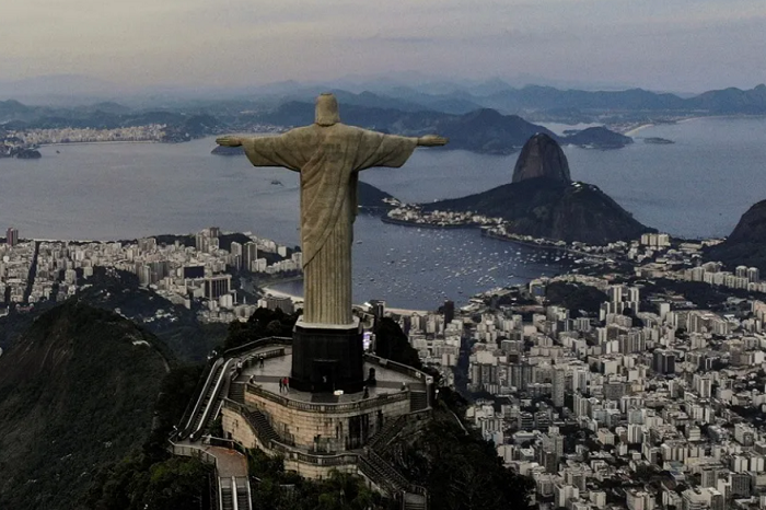 Cierran el Cristo Redentor de Brasil ante la muerte de un turista