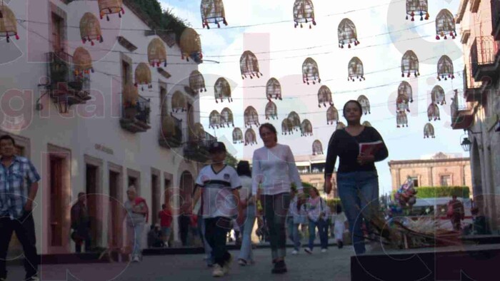 Comerciantes de la cerrada de San Agustín aumentaron sus ventas más del 50% por Noche Muertos