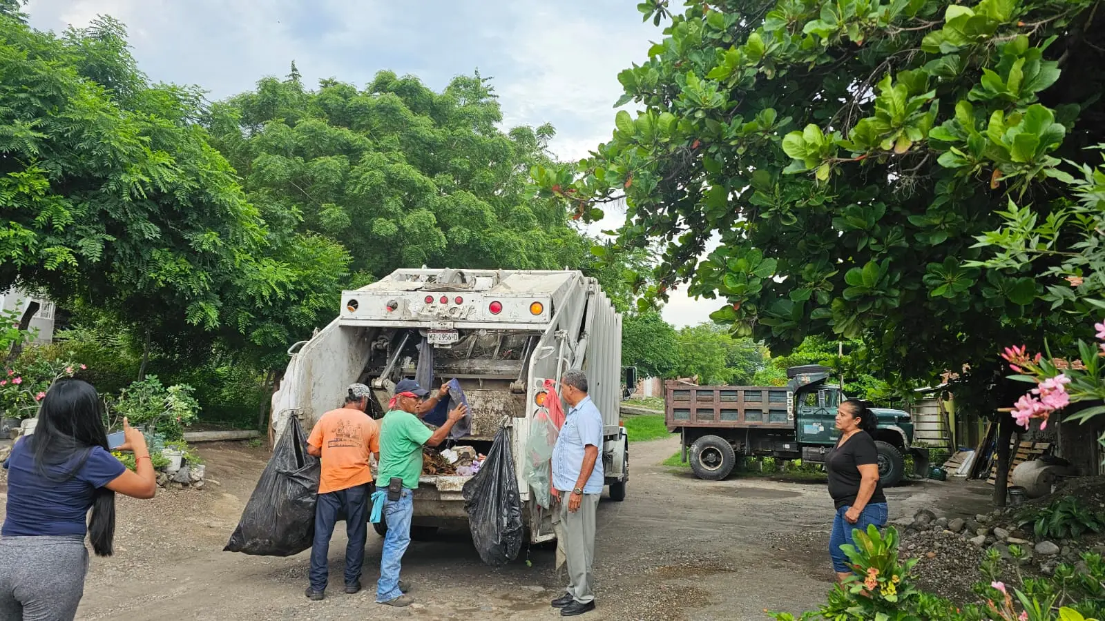 Comienzan trabajos de Descacharizsción, colonia por colonia en Apatzingán