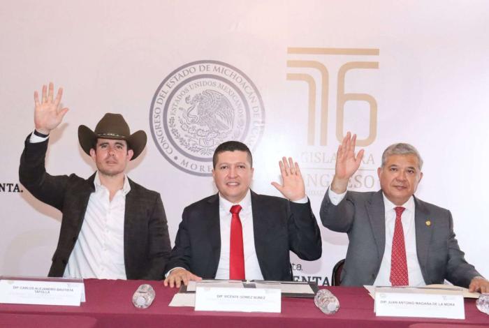 Comisión de Seguridad Pública y PC del Congreso del Estado, reconocerán a bomberos