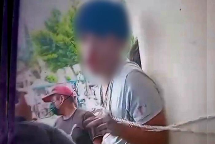 Comuneros tratan a linchar a dos presuntos extorsionadores en San Lorenzo, Uruapan