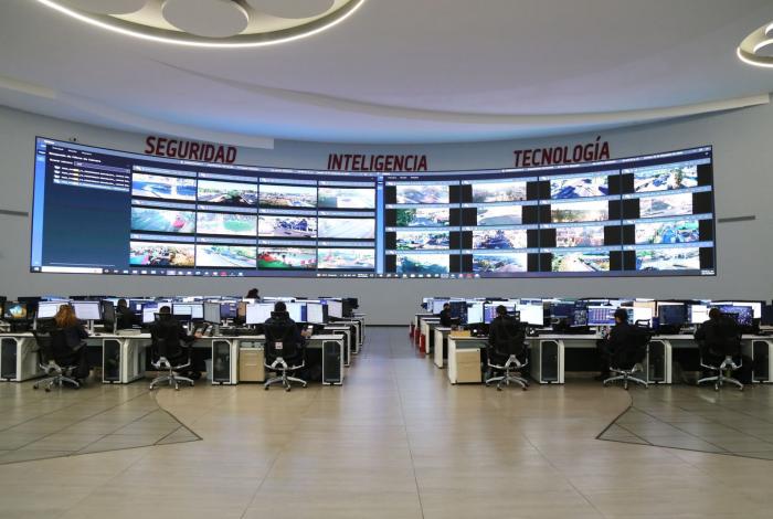 Con alta tecnología, más atención a emergencias y delitos en la Siglo XXI: Bedolla