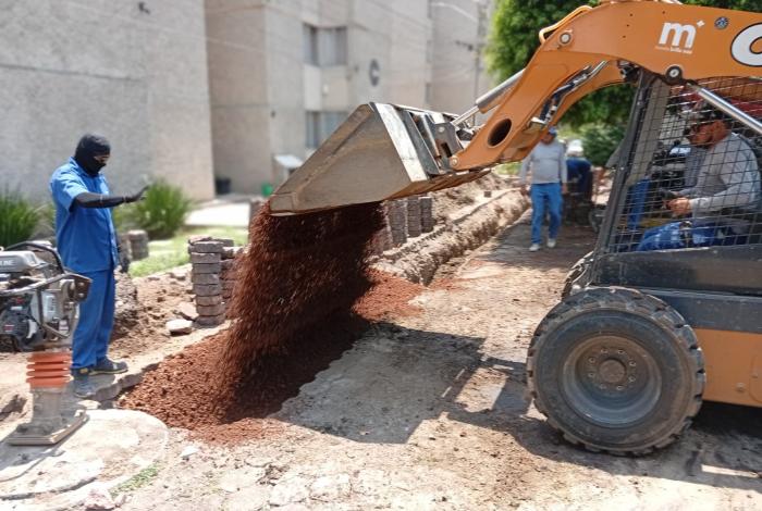Con brigadas activas en toda la ciudad, Adolfo Torres destaca mejoras hidráulicas
