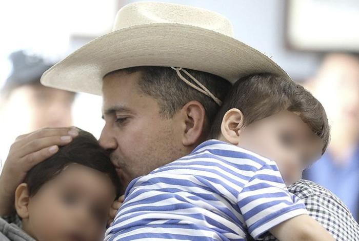 Con dolor e indignación convocan a marcha ciudadana en Uruapan tras asesinato de Carlos Manzo