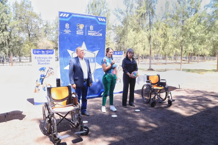 Con entregas de sillas de ruedas, SSP avanza en el programa de Equinoterapia