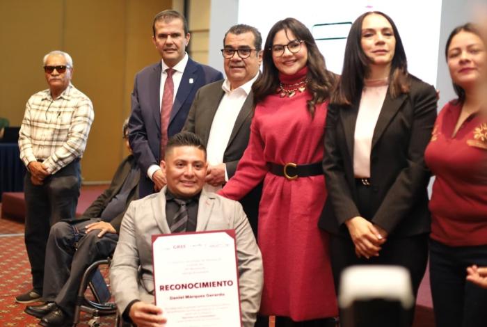 Con la entrega del Premio al Mérito, Michoacán avanza en la construcción de un entorno más inclusivo: SSM