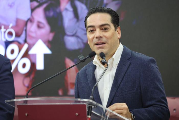 Con rehabilitación de la red carretera estatal, construimos caminos que conectan vidas: Rogelio Zarazúa