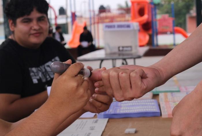 Con retrasos, arranca las elecciones por la renovación del Poder Judicial