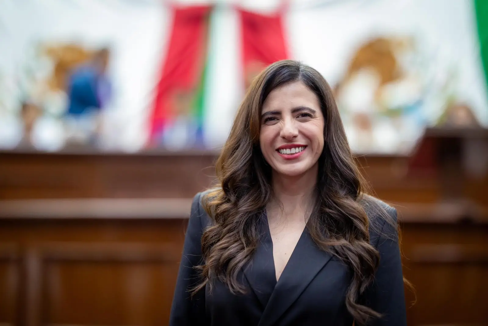 Congreso es la casa del pueblo, no club social: Bugarini