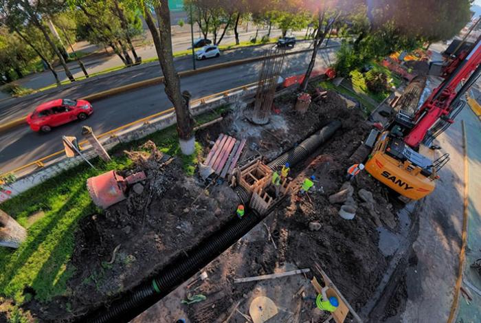 Construcción del Morebús incluye modernización de red hidráulica en avenida Madero Poniente